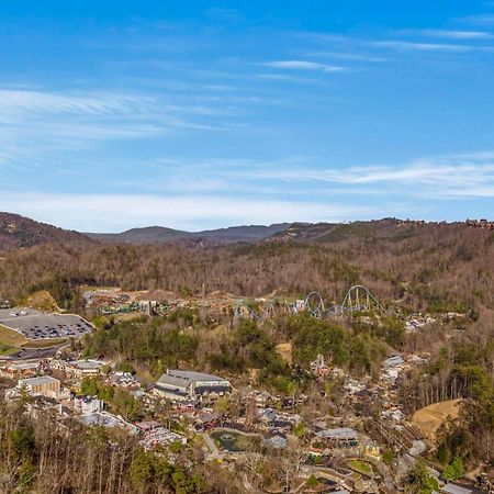 Near Dollywood Updated - Pinecrest Townhomes Pigeon Forge Buitenkant foto