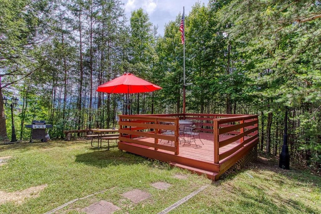 Near Dollywood Updated - Pinecrest Townhomes Pigeon Forge Buitenkant foto